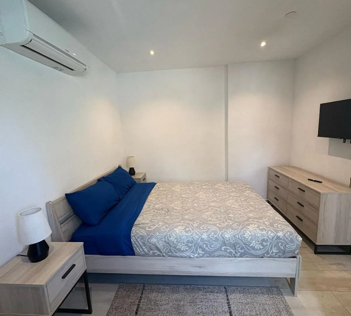 Sunset Bliss Suite At Commandeurs Oranjestad Lägenhet